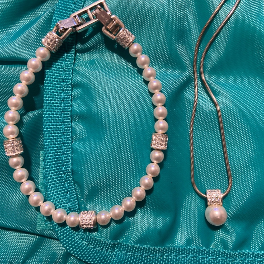 Brighton pearl necklace and bracelet set